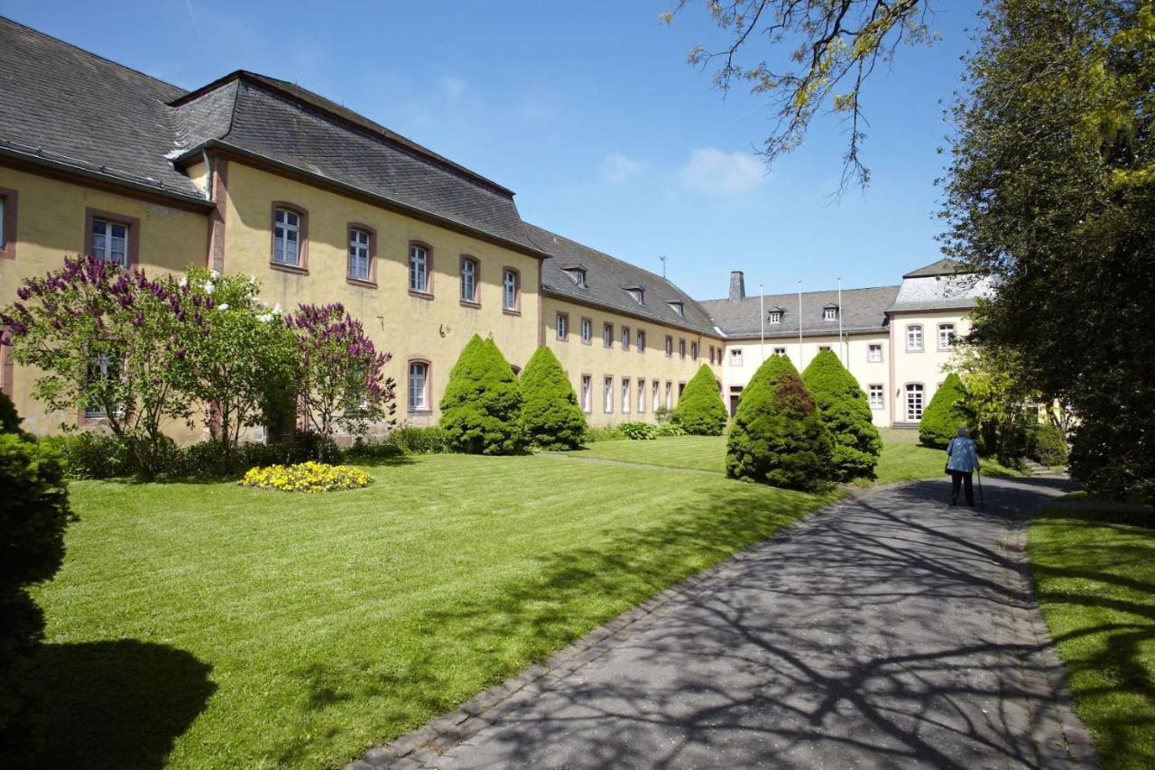 Kloster Steinfeld Gaestehaus Kall Zewnętrze zdjęcie